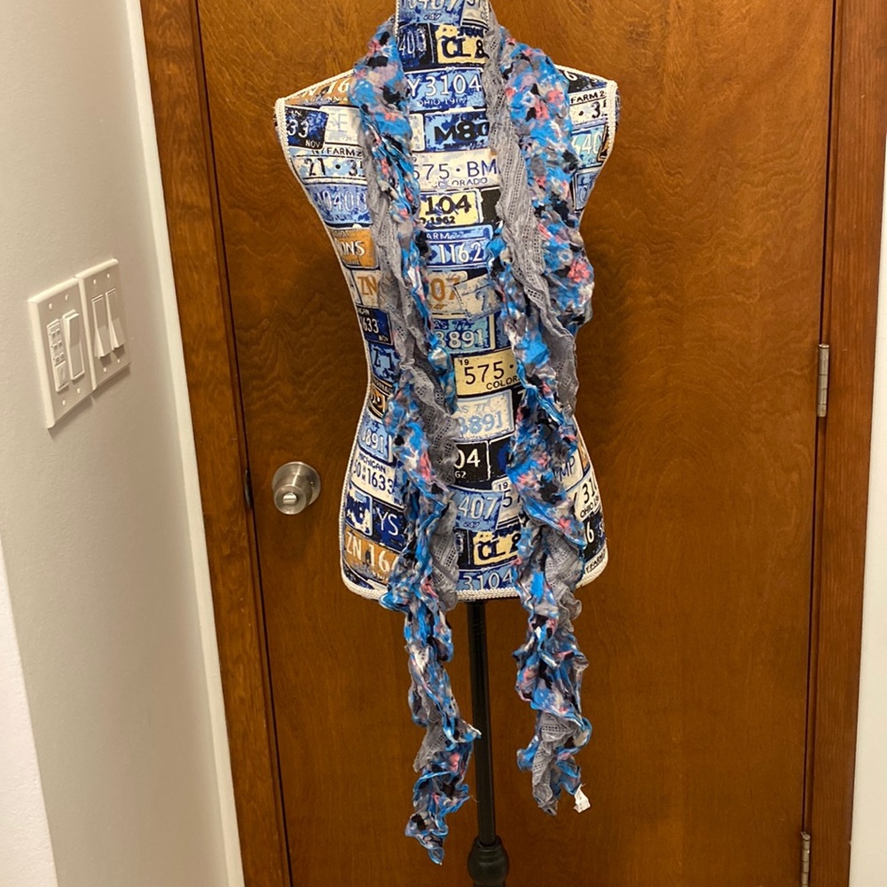 Ruffles scarves